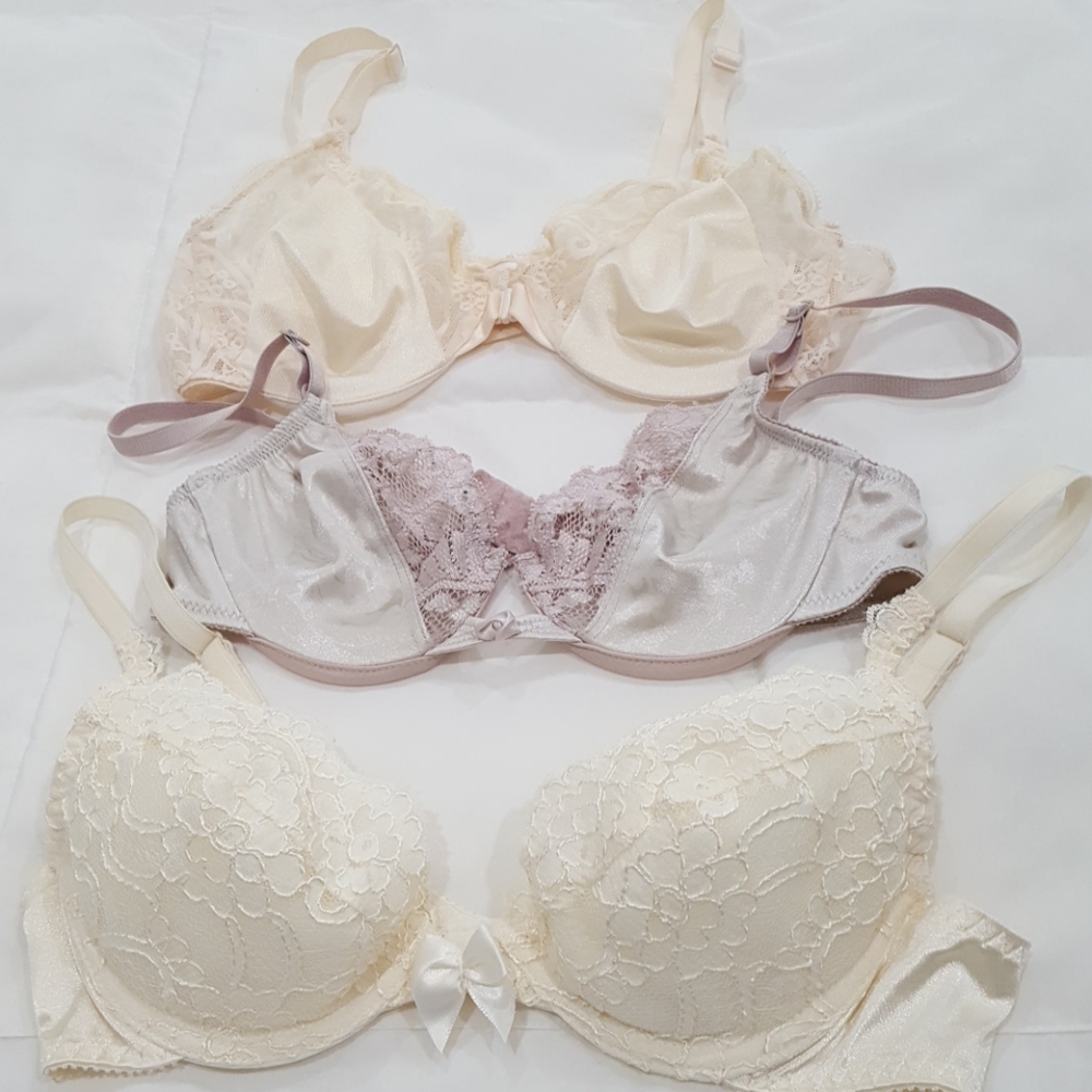 Victoria's Secret and Olga Bra Assortment - Picture 3 of 14